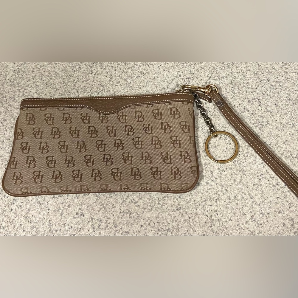 Dooney & Bourke Signature Wristlet